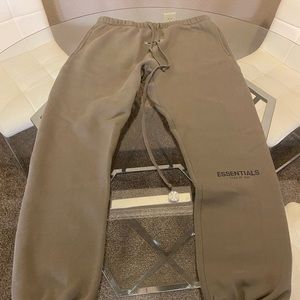 Fear of god essentials sweatpants